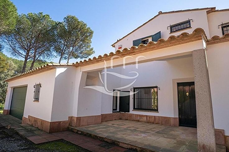 Chalet 5 dormitorios en Llafranc - Compra - Venta