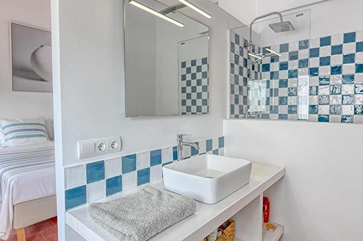 Casa de pueblo 4 dormitorios en Calella de Palafrugell - Compra - Venta