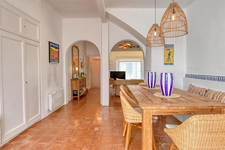 Casa de pueblo 4 dormitorios en Calella de Palafrugell - Compra - Venta