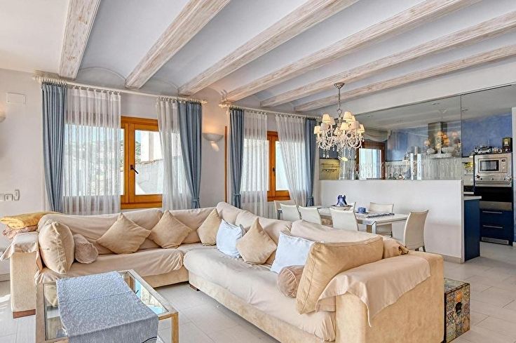 Apartamento 4 dormitorios con Vistas al mar y Parking en Calella de Palafrugell - Compra - Venta