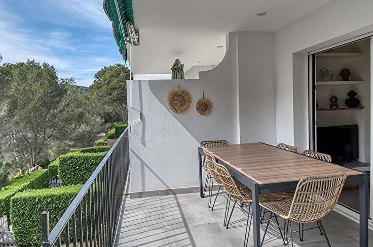 Apartamento 4 dormitorios con Piscina, Parking y jardín en Tamariu - Compra - Venta