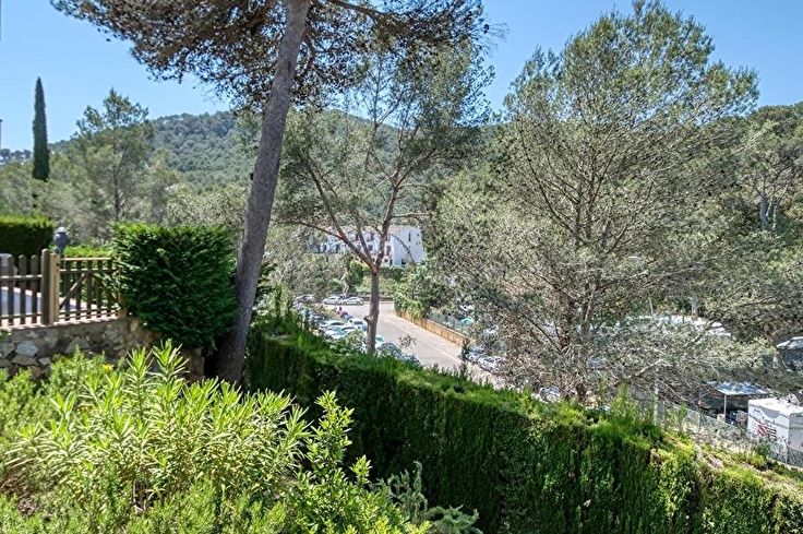 Apartamento 3 dormitorios con Piscina, Parking y jardín en Tamariu - Compra - Venta