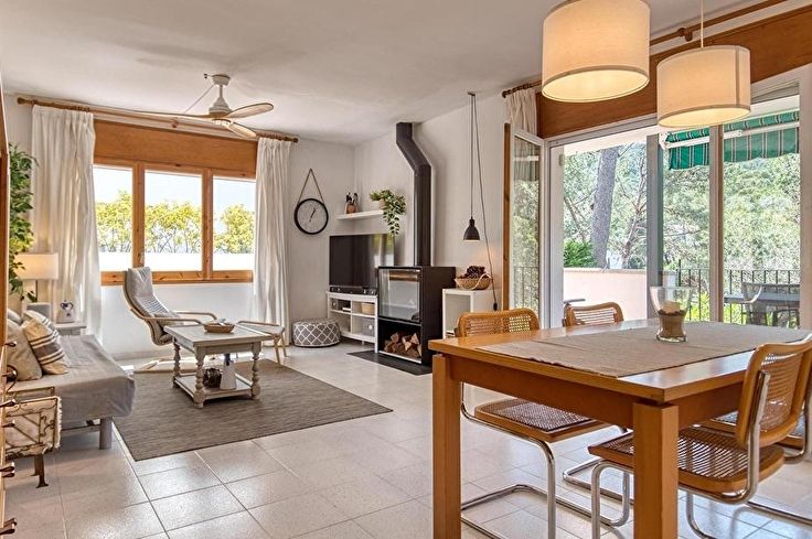 Apartamento 3 dormitorios con Piscina, Parking y jardín en Tamariu - Compra - Venta