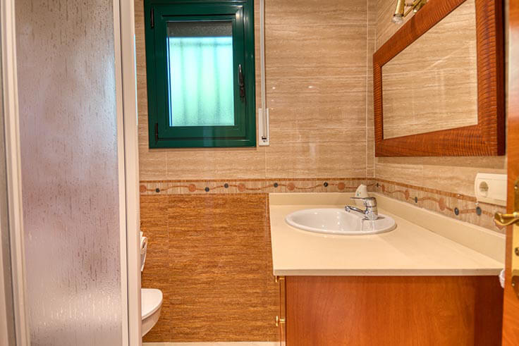 Casa individual 6 dormitorios con Piscina, Parking y jardín en Begur - Compra - Venta