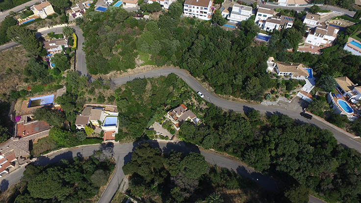 Parcela con jardín en Begur - Compra - Venta