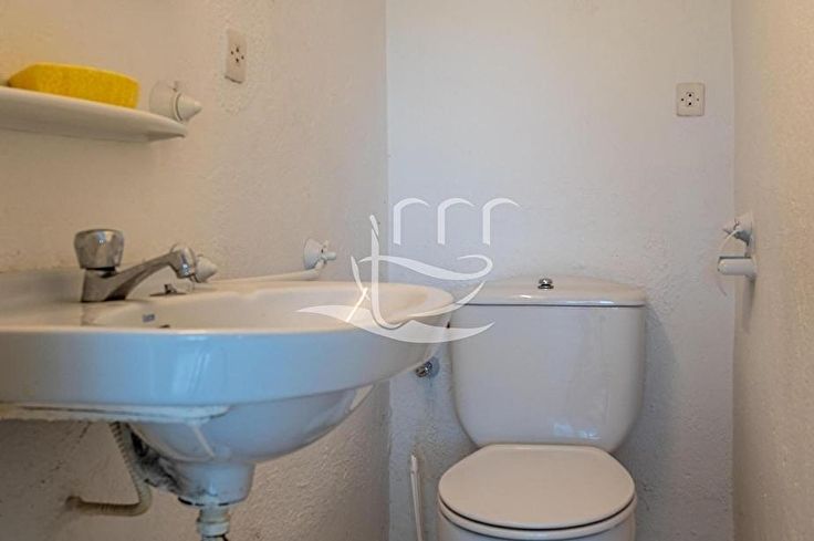 Chalet 6 dormitorios con Piscina y jardín en Llagostera - Compra - Venta