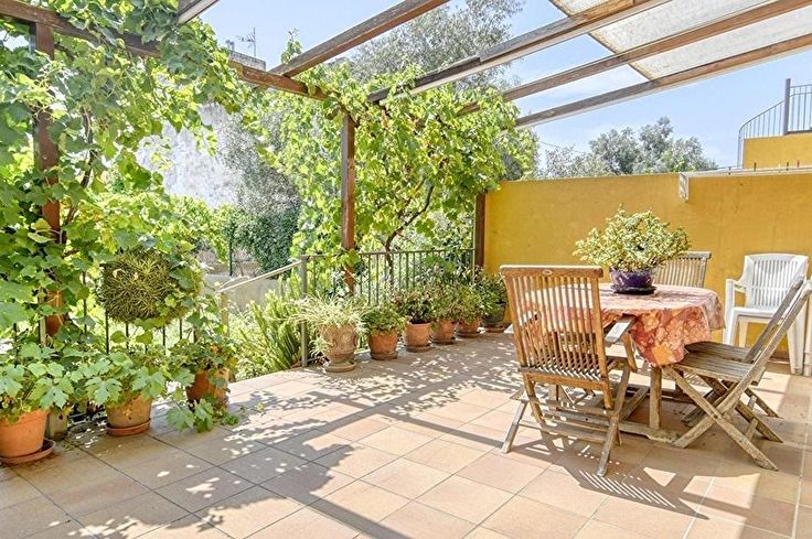 Casa adosada 4 dormitorios con jardín en Palafrugell - Compra - Venta