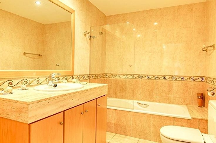 Casa adosada 4 dormitorios con jardín en Palafrugell - Compra - Venta