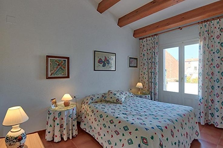 Casa de pueblo 4 dormitorios con jardín en Palafrugell - Compra - Venta