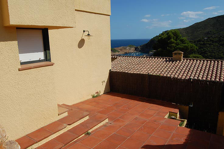 Casa pareada 3 dormitorios con Piscina, Vistas al mar, Parking y jardín en Begur - Compra - Venta