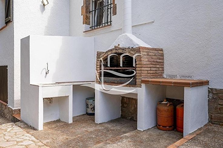 Casa individual 3 dormitorios con Aire acondicionado en Begur - Compra - Venta