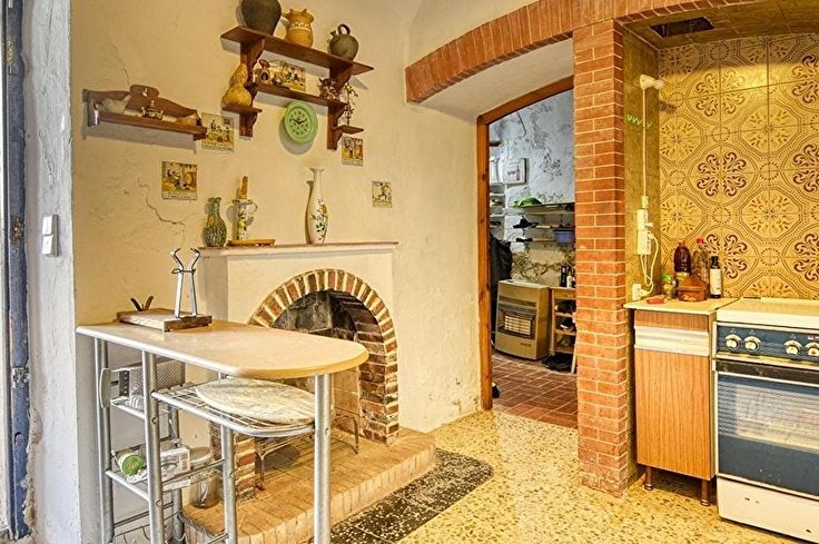 Casa de pueblo 5 dormitorios en Begur - Compra - Venta