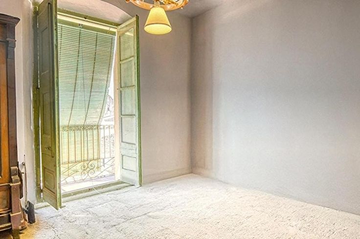 Casa de pueblo 5 dormitorios en Begur - Compra - Venta