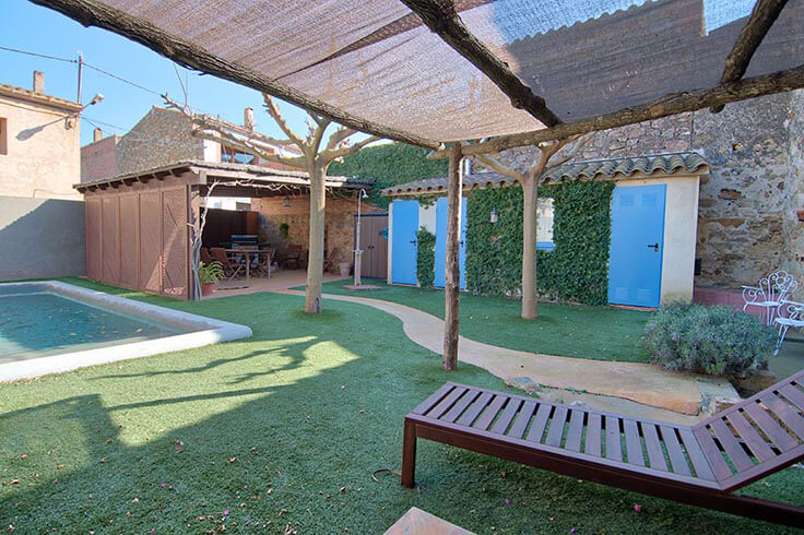 Casa de pueblo 3 dormitorios con Piscina, Parking, Barbacoa y jardín en Pals - Compra - Venta