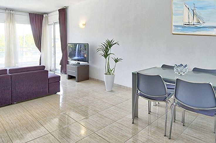 Apartamento 3 dormitorios con Piscina, Parking y jardín en Platja d'Aro - Compra - Venta