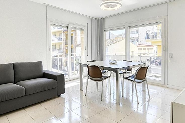 Piso 2 dormitorios en Sant Antoni de Calonge - Compra - Venta