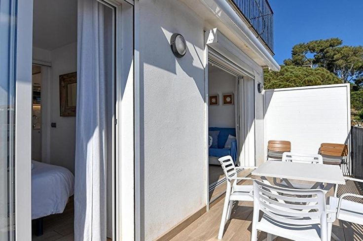 Ático 1 dormitorio con Vistas al mar, Aire acondicionado y Wifi en Calella de Palafrugell - Alquiler Vacacional - Turístico