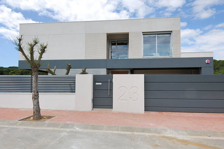 Chalet 4 dormitorios con Piscina, Parking y jardín en Calella de Palafrugell - Alquiler Vacacional - Turístico