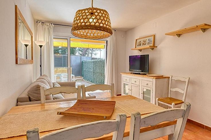 Apartamento 2 dormitorios con Piscina, Wifi y jardín en Calella de Palafrugell - Alquiler Vacacional - Turístico