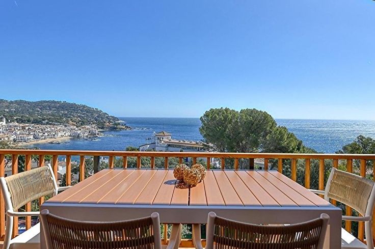 Apartamento 2 dormitorios con Piscina, Vistas al mar, Wifi, Parking y jardín en Calella de Palafrugell - Alquiler Vacacional - Turístico