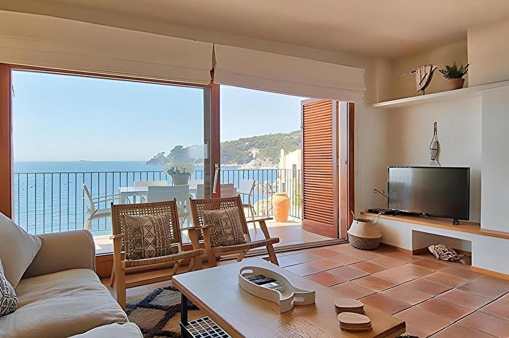Apartamento 3 dormitorios con Vistas al mar, Wifi y Parking en Calella de Palafrugell - Alquiler Vacacional - Turístico