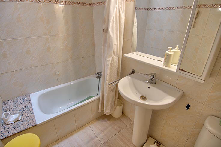 Casa de poble a Palafrugell - Compra Venda