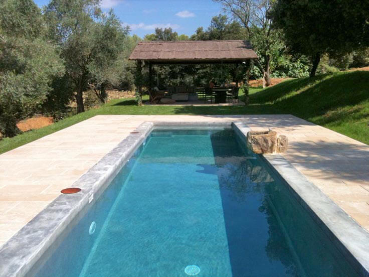 Casa amb Piscina i PÃ rquing a - BASCARA - Compra Venda