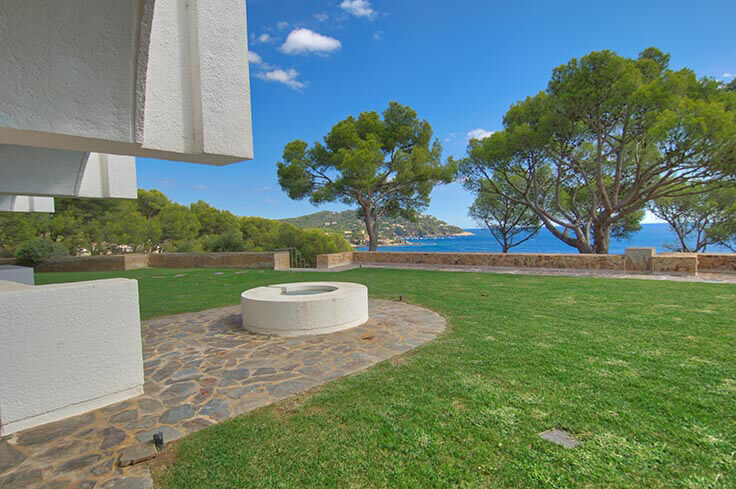 Casa amb Piscina i Vistes al mar a PALAFRUGELL - Compra Venda