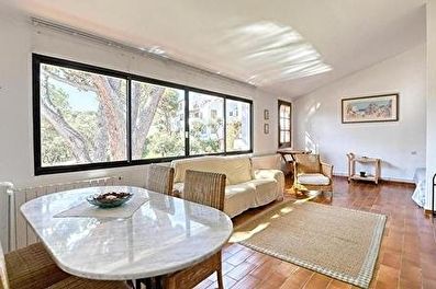 Apartamento con Piscina y jardín en Calella de Palafrugell - Compra - Venta