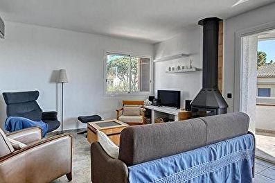 Apartamento con Piscina y Parking en Calella de Palafrugell - Compra - Venta