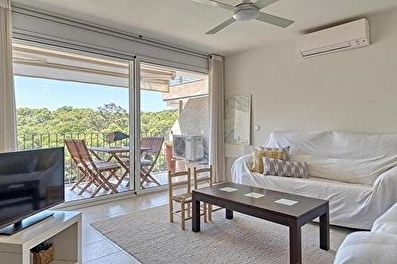 Apartamento con Piscina, Parking y jardín en Tamariu - Compra - Venta