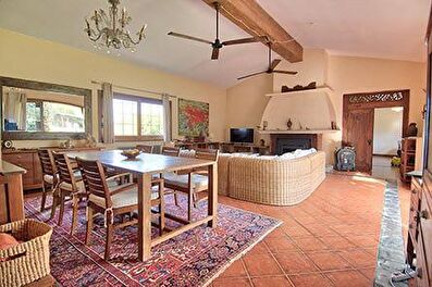 Casa de campo con Barbacoa y jardín en Palafrugell - Compra - Venta