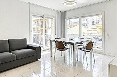 Piso en Sant Antoni de Calonge - Compra - Venta