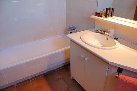 Casa pareada con Piscina y Vistas al mar en Begur - Compra Venta