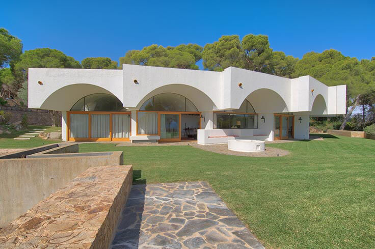 Casa con Piscina y Vistas al mar en PALAFRUGELL - Compra Venta