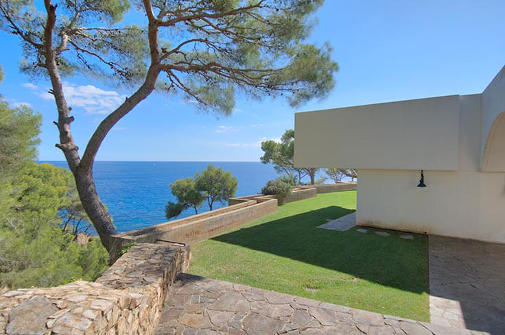 Casa con Piscina y Vistas al mar en PALAFRUGELL - Compra Venta