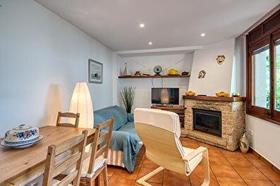 Cosy apartment practical.