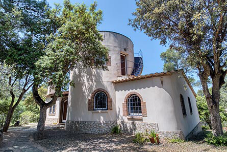 REF: . APA: Costa Rica