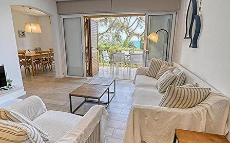 Apartamento con piscina