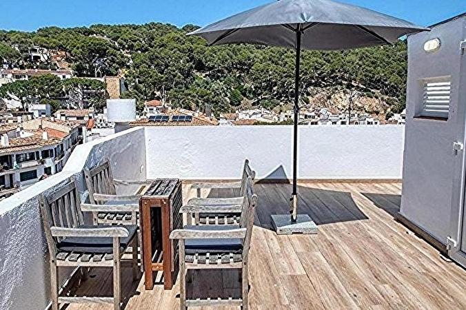 Àtic amb vistes al mar i gran terrassa, TAMARIU