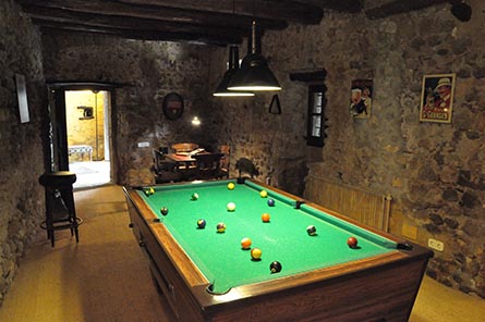 Bauernhaus mit Schwimmbad auf VILAUR - Kaufen und verkaufen