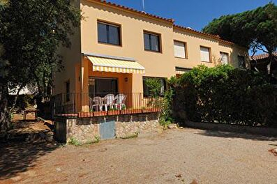Casa individual amb jardí a Calella de Palafrugell - Lloguer Temporada