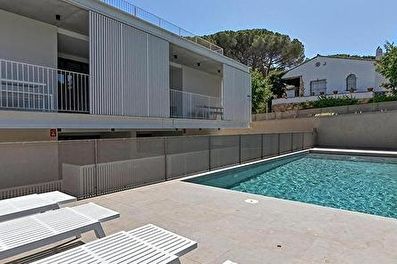 Apartament amb Piscina, Wifi, Pàrquing i jardí a Calella de Palafrugell - Lloguer Temporada