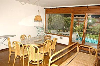 Apartament amb Piscina, Pàrquing i jardí a Calella de Palafrugell - Lloguer Temporada