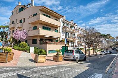 Apartament amb Pàrquing a Calella de Palafrugell - Lloguer Temporada