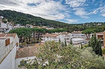Casa adosada a Tamariu - Lloguer Temporada