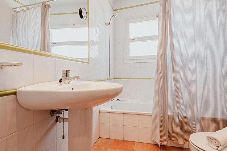 Apartament 4 dormitoris amb Wifi a Calella de Palafrugell - Lloguer Vacacional - Turístic