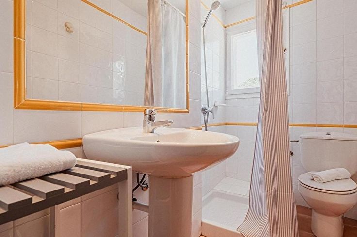 Apartament 4 dormitoris amb Wifi a Calella de Palafrugell - Lloguer Vacacional - Turístic