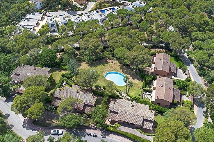 Casa aparellada 3 dormitoris amb Piscina a Llafranc - Lloguer Temporada