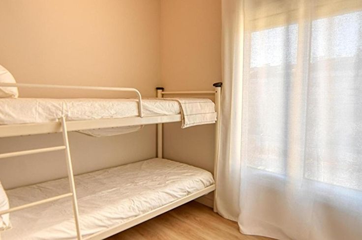 Apartament 3 dormitoris amb Piscina, Vistes al mar, Pàrquing i jardí a Calella de Palafrugell - Lloguer Temporada